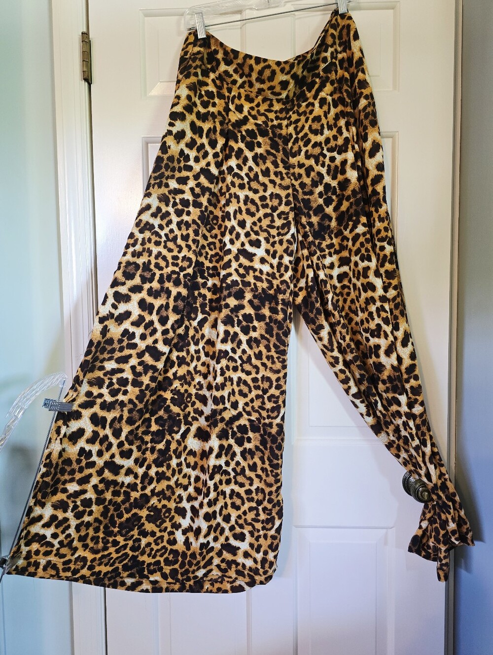 Ashley Stewart Wild Leopard Print Super Wide Plazzo Pants Size 16 Semi Sheer